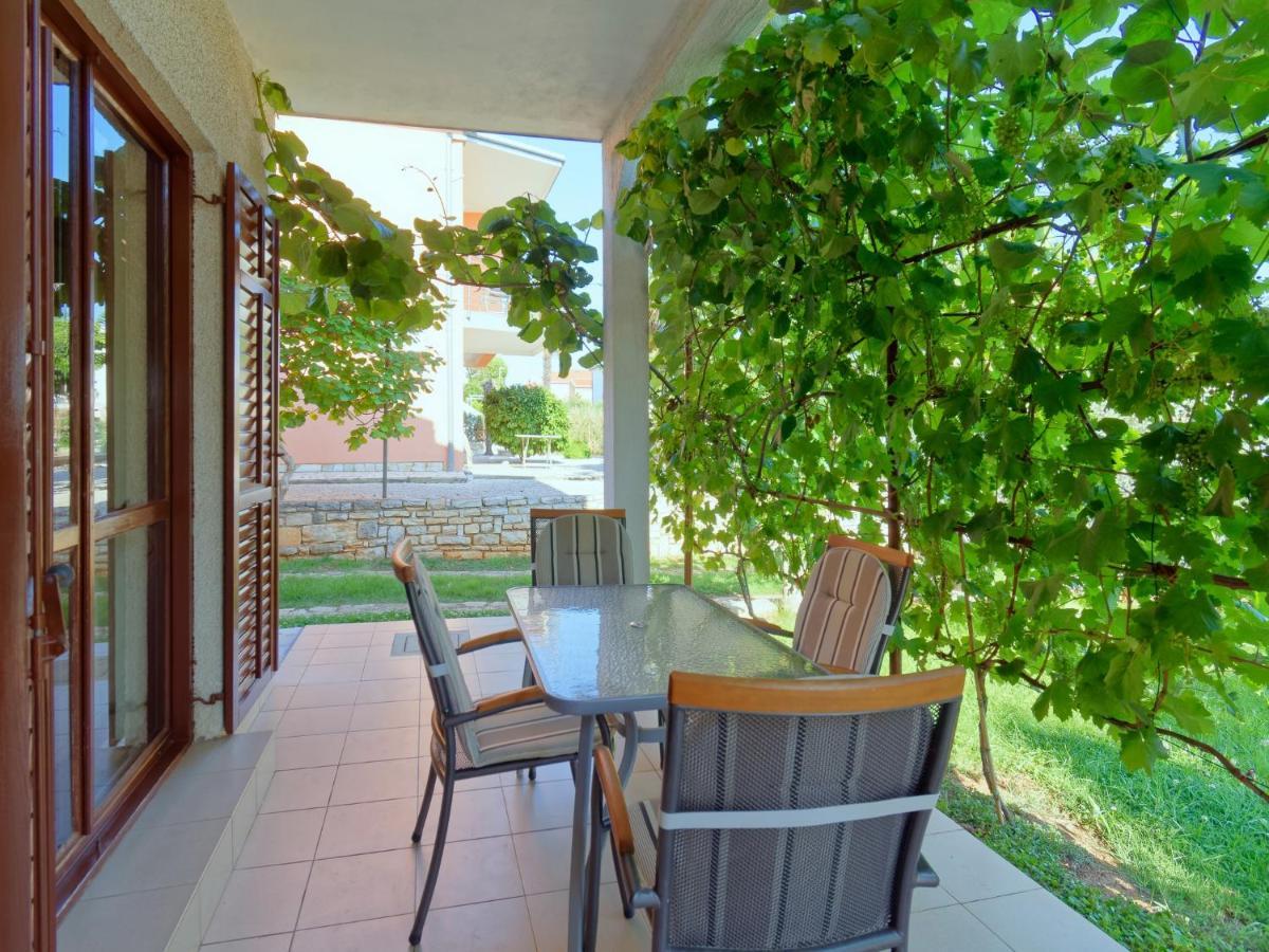 Apartments Marta By Rent Istria Novigrad Istria Dış mekan fotoğraf